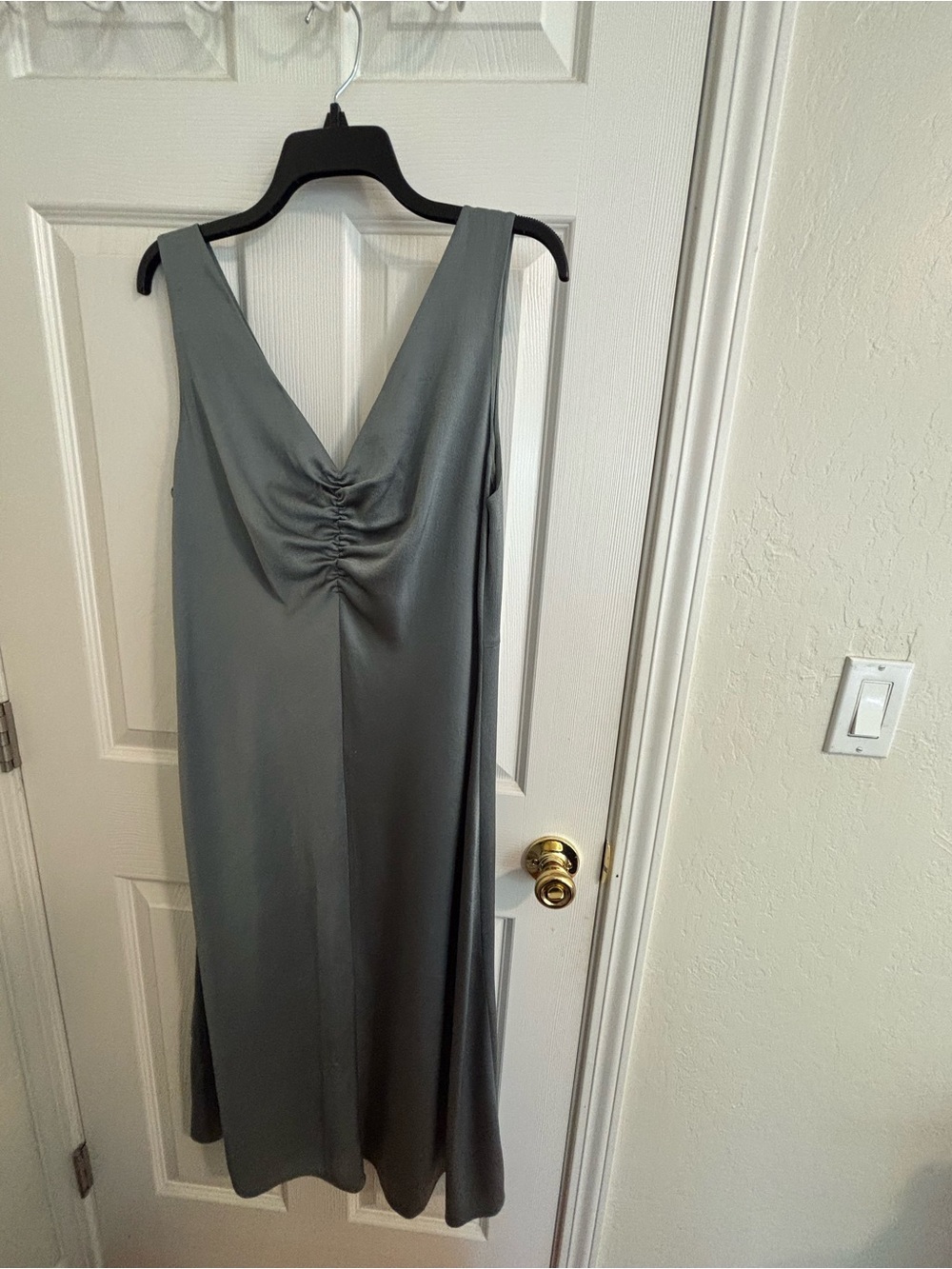 Vince Slate Sage Green V-Neck Maxi Dress with Ruched Bust. Size Large